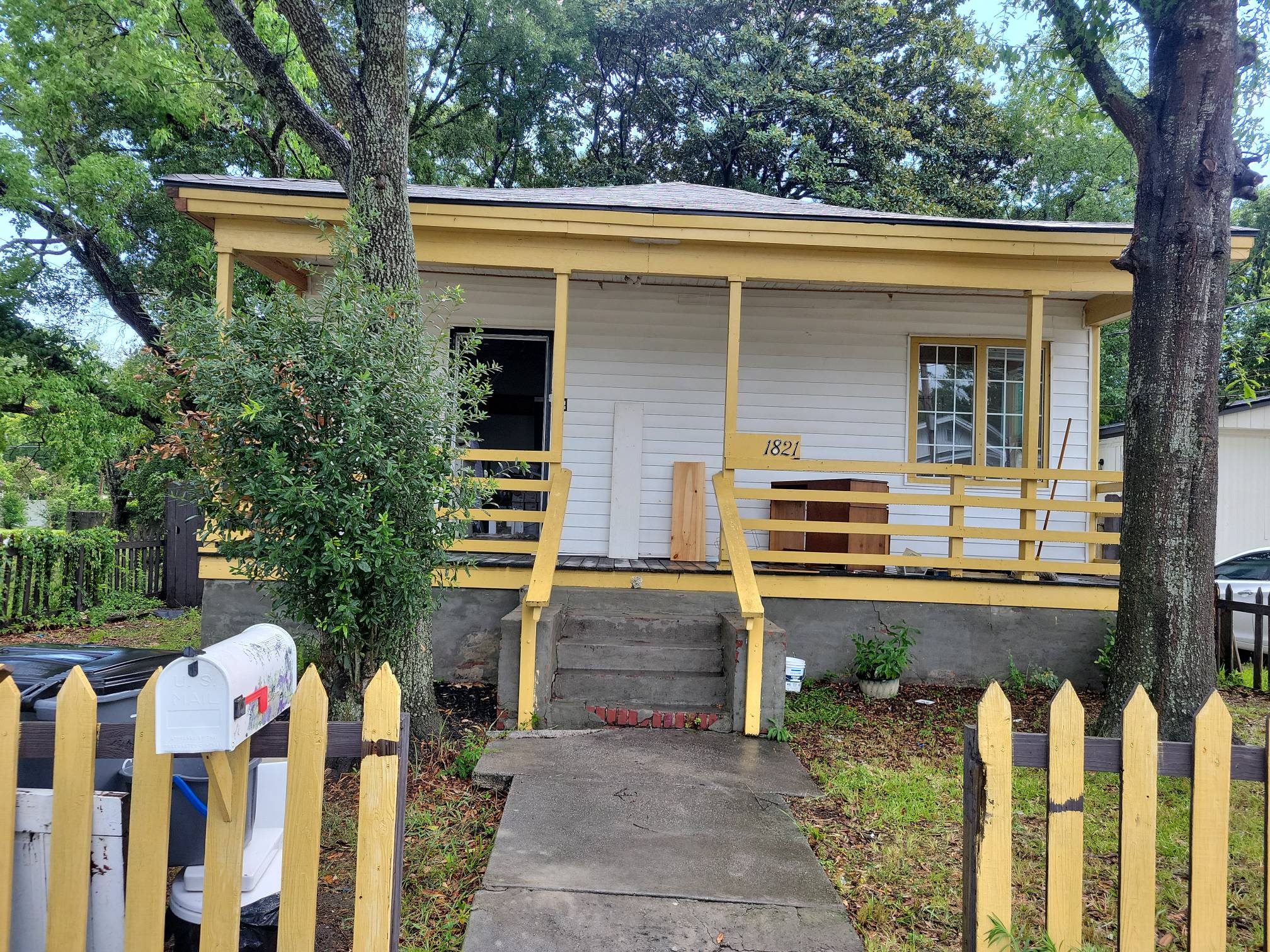 Property main image